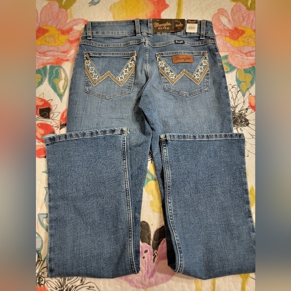 NWT Wrangler Retro Ladies Sadie Boot Cut Jean - Picture 3 of 8